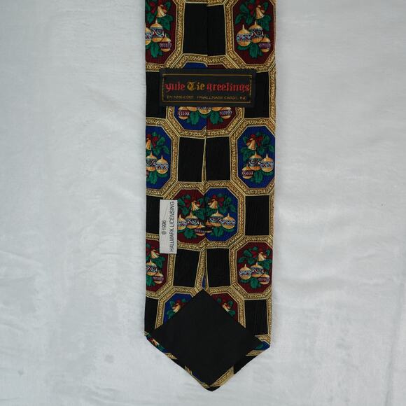 Vintage Hallmark Christmas Neck Tie Yule Tie Greetings 4"x58" Silk 1996 - Picture 6 of 9